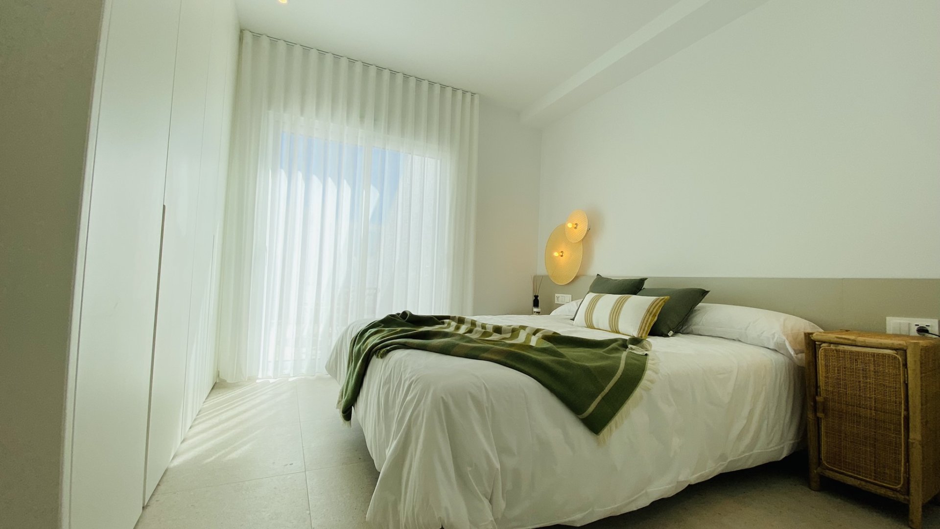 Obra nueva - Apartamentos -
Pilar de la Horadada