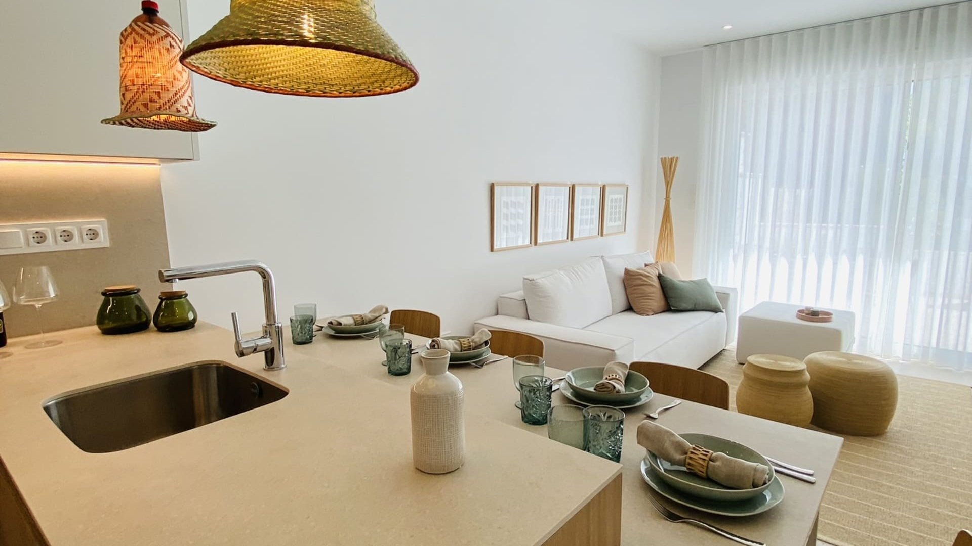 Obra nueva - Apartamentos -
Pilar de la Horadada