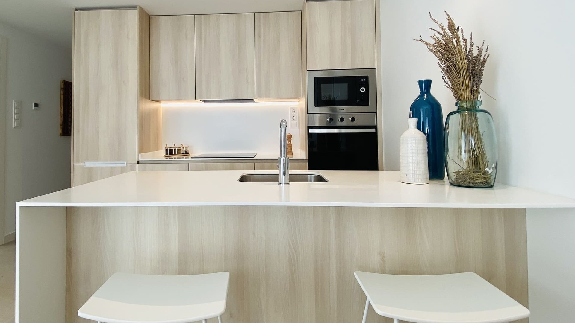 Obra nueva - Apartamentos -
Pilar de la Horadada