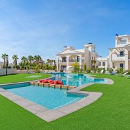 Obra nueva - Apartamentos -
Rojales