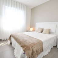 Obra nueva - Apartamentos -
San Miguel de Salinas