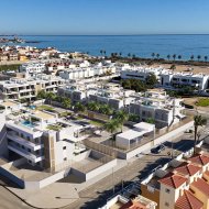 Obra nueva - Apartamentos -
Torre de la Horadada