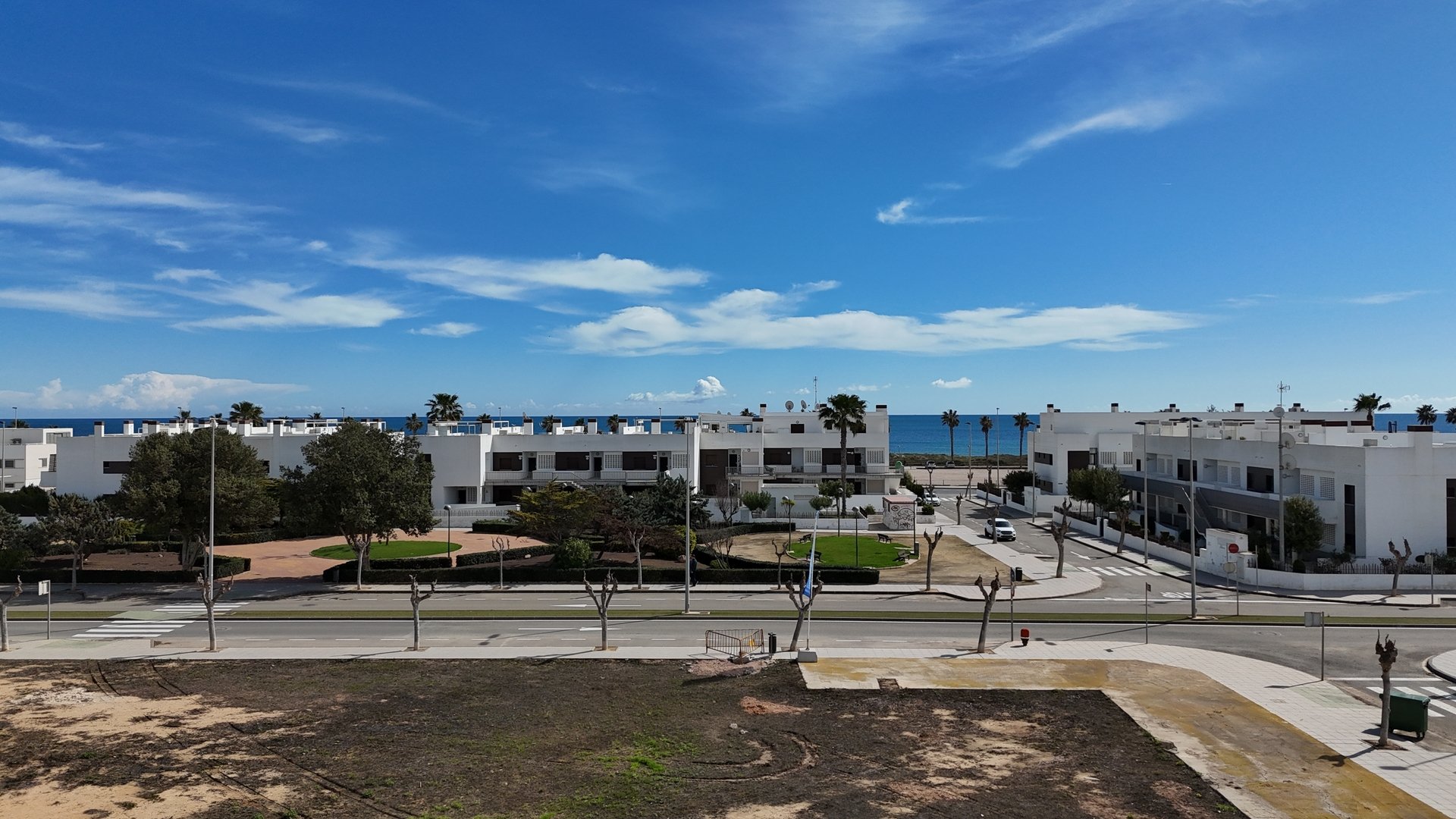 Obra nueva - Apartamentos -
Torre de la Horadada