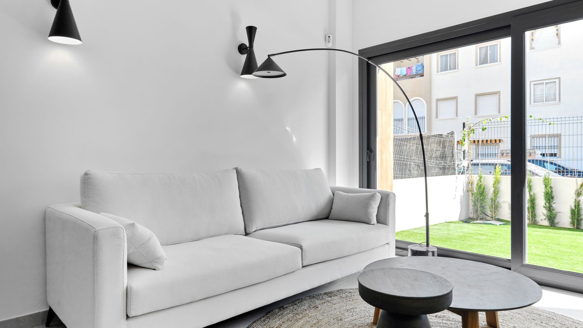 Obra nueva - Apartamentos -
Torrevieja