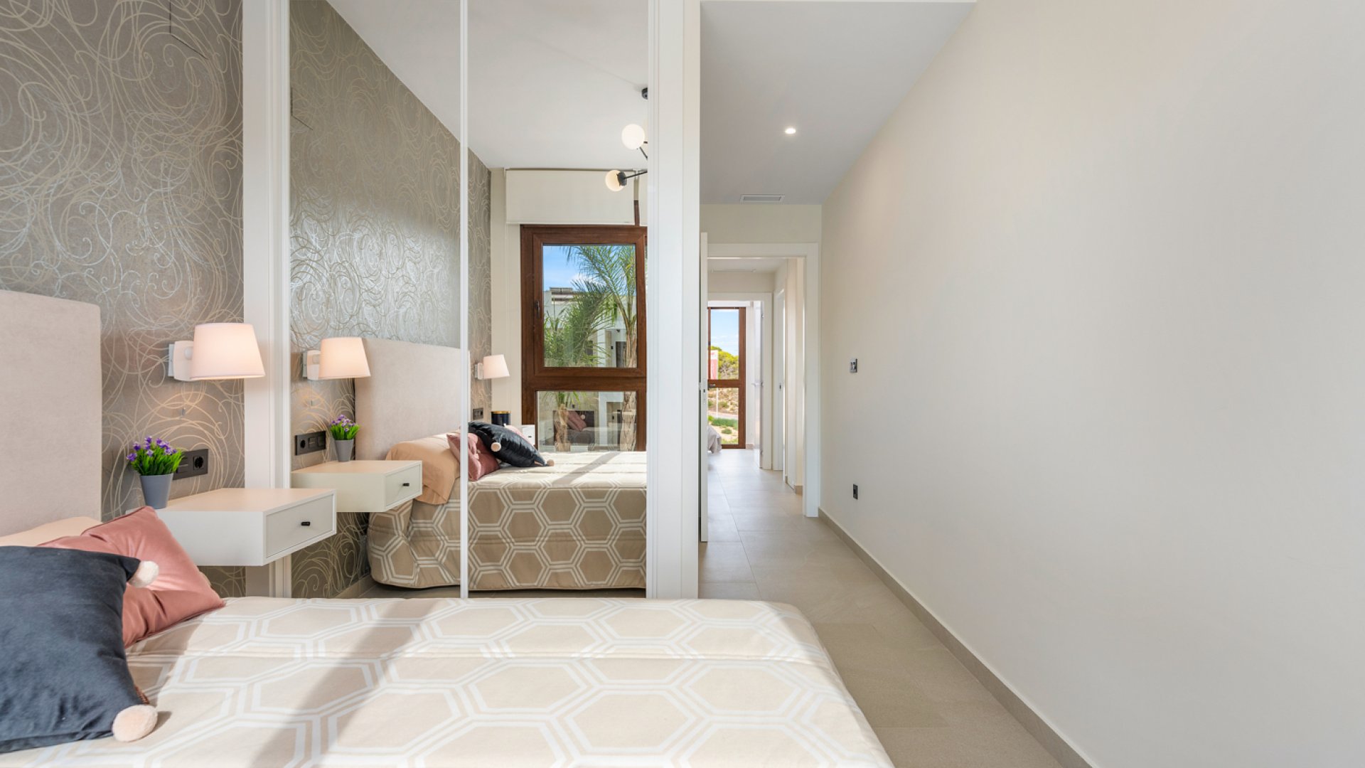 Obra nueva - Apartamentos -
Torrevieja