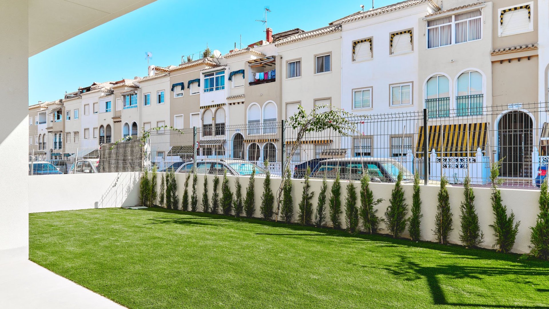 Obra nueva - Apartamentos -
Torrevieja