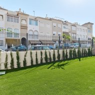Obra nueva - Apartamentos -
Torrevieja