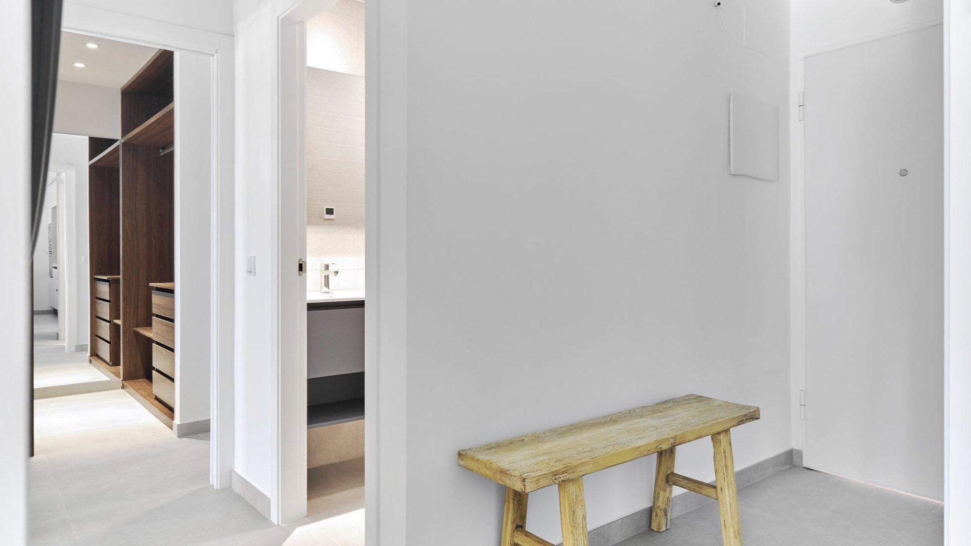 Obra nueva - Apartamentos -
Torrevieja