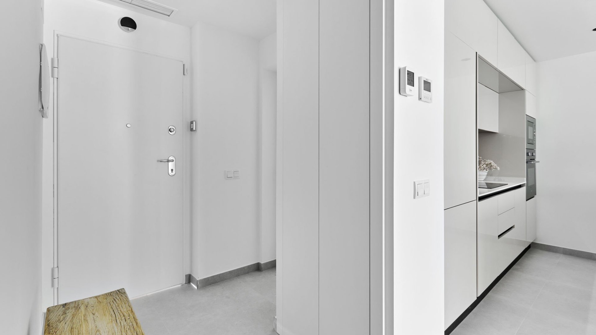 Obra nueva - Apartamentos -
Torrevieja