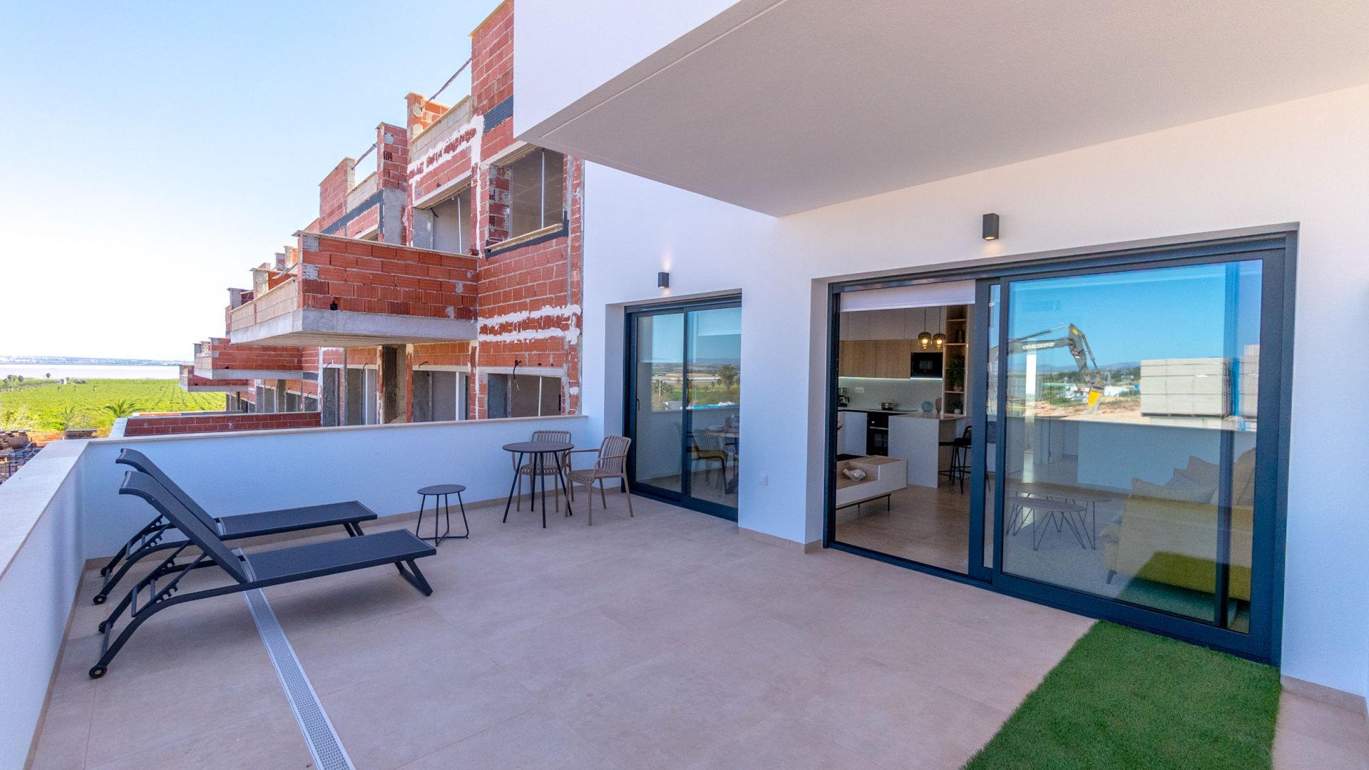 Obra nueva - Apartamentos -
Torrevieja