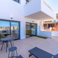 Obra nueva - Apartamentos -
Torrevieja