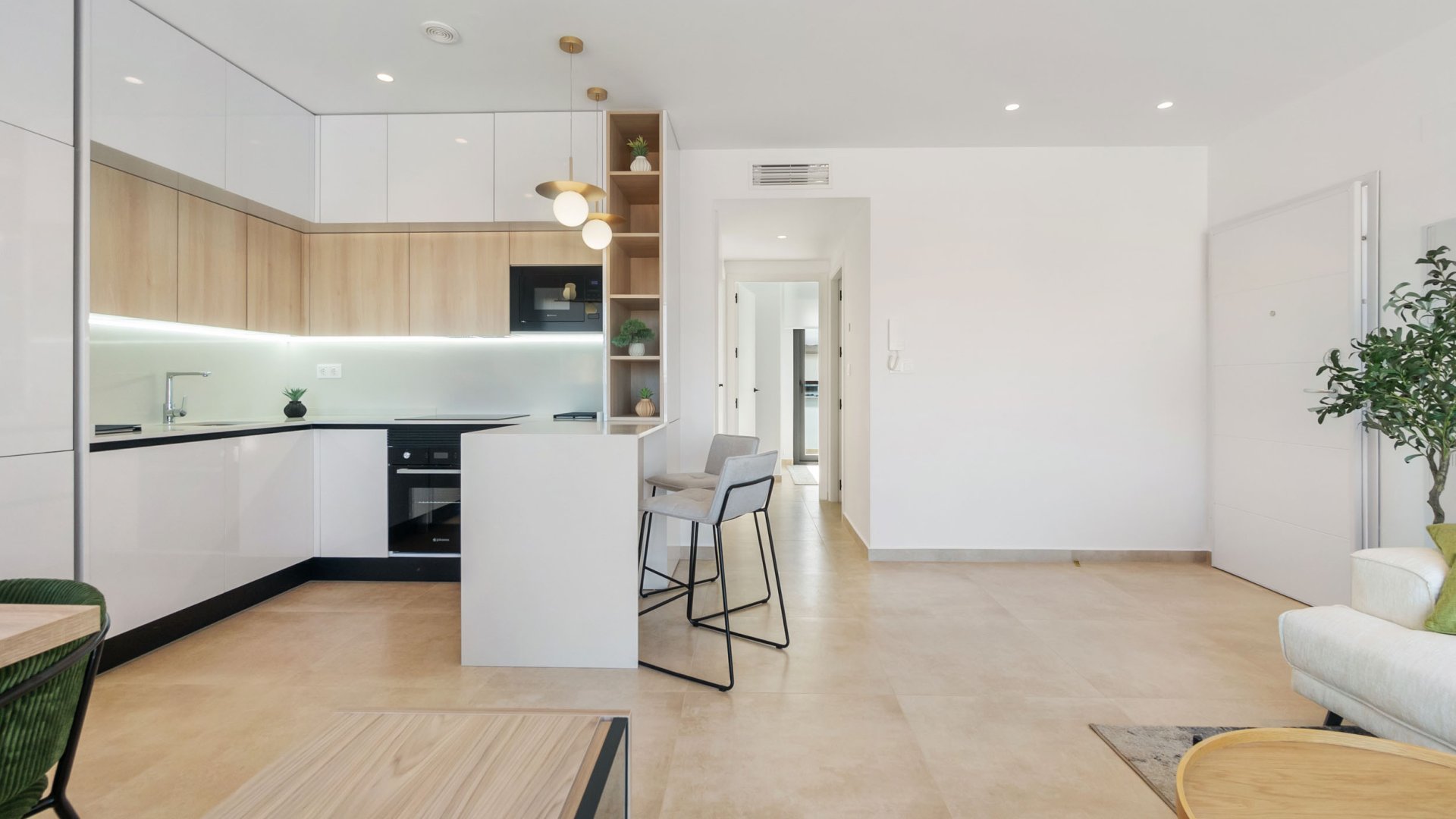 Obra nueva - Apartamentos -
Torrevieja