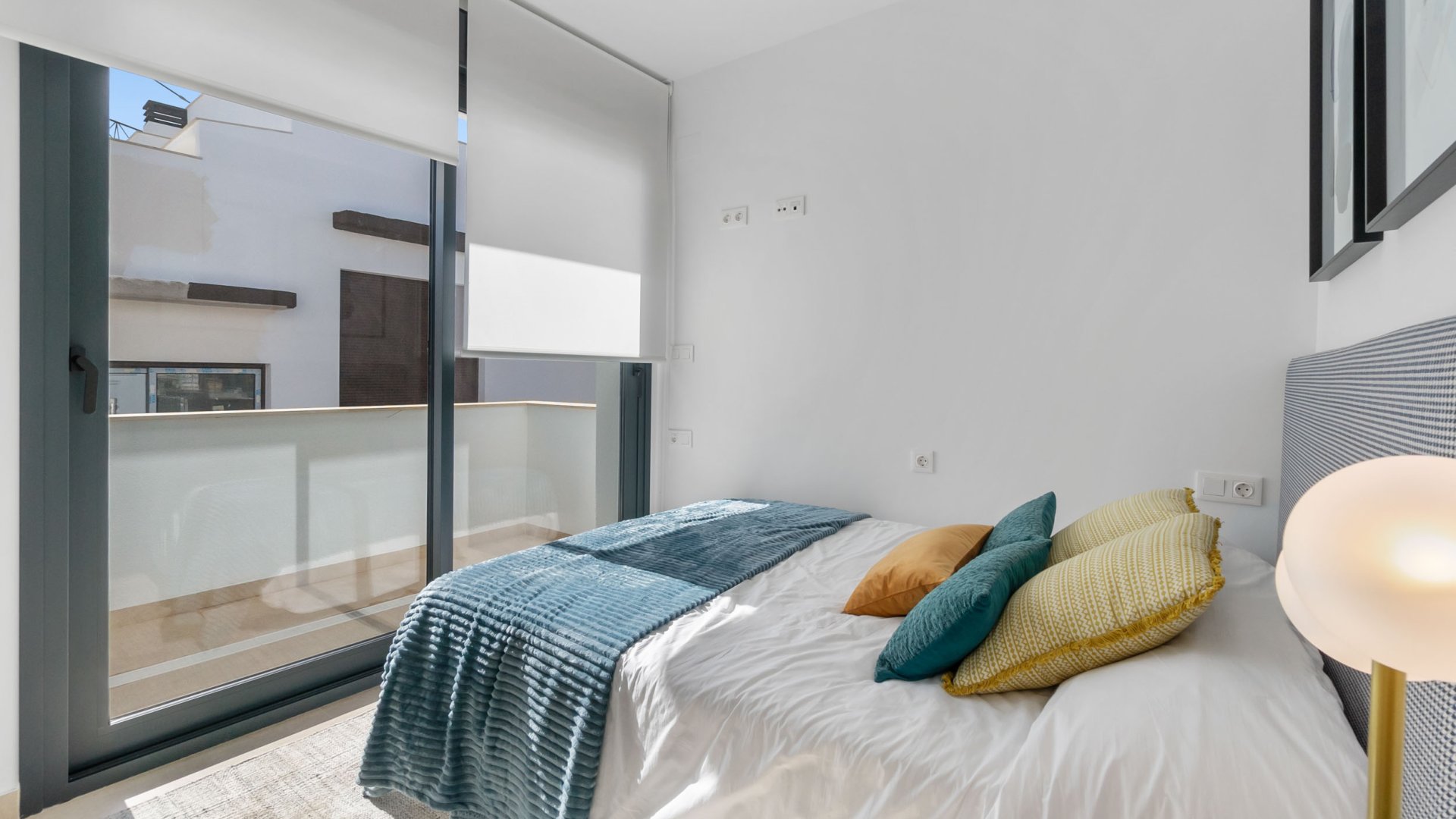Obra nueva - Apartamentos -
Torrevieja