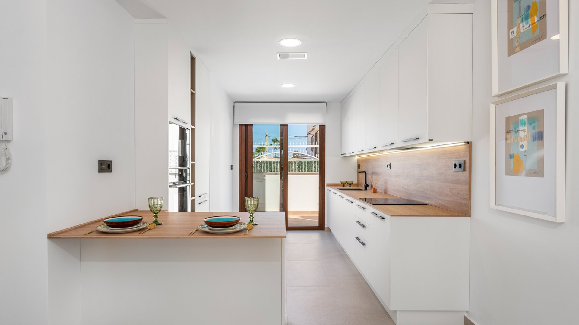 Obra nueva - Apartamentos -
Torrevieja