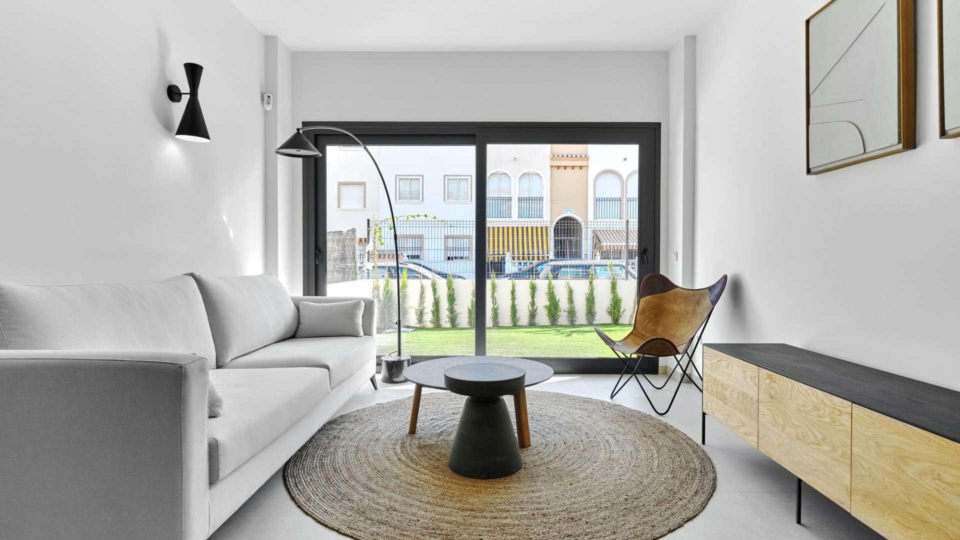 Obra nueva - Apartamentos -
Torrevieja