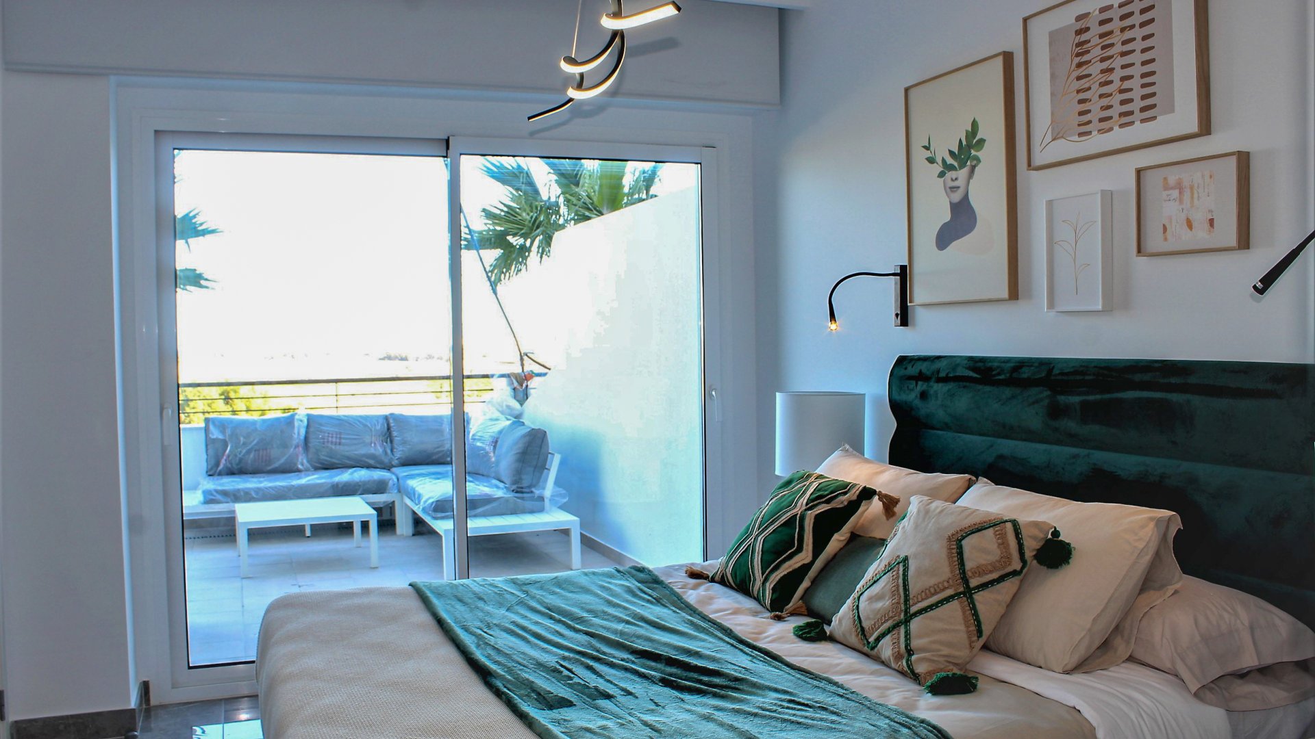 Obra nueva - Apartamentos -
Xeresa