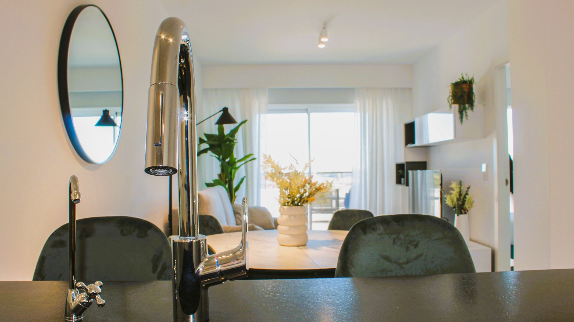 Obra nueva - Apartamentos -
Xeresa