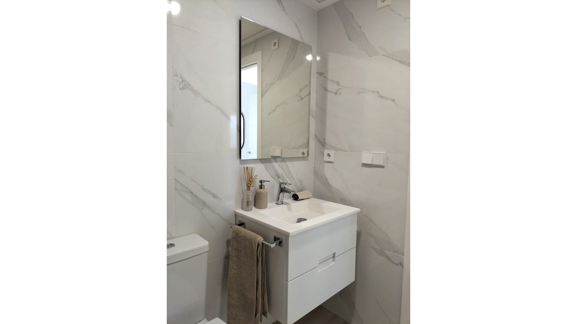 Obra nueva - Bungalow -
Orihuela Costa