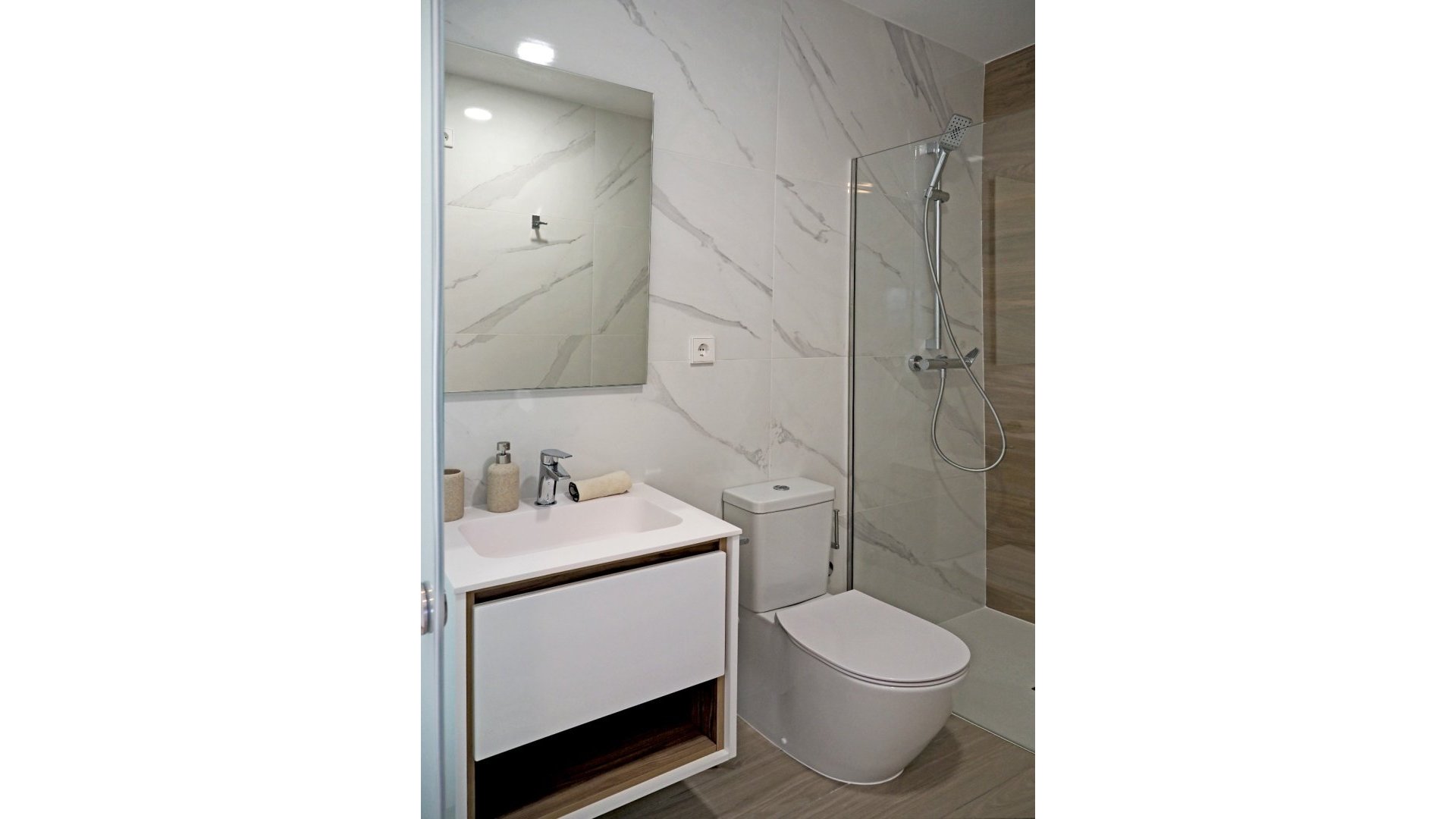 Obra nueva - Bungalow -
Orihuela Costa