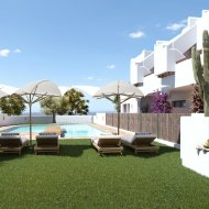 Obra nueva - Bungalow -
Pilar de la Horadada