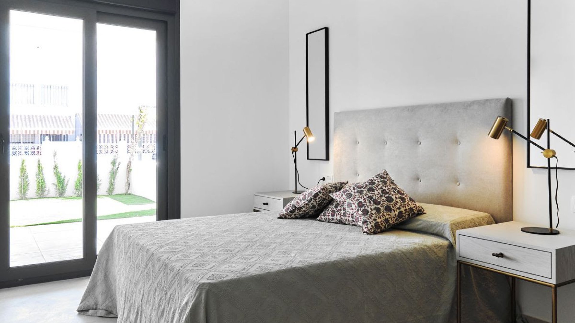 Obra nueva - Bungalow -
Torrevieja