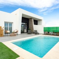Obra nueva - Chalets -
Algorfa