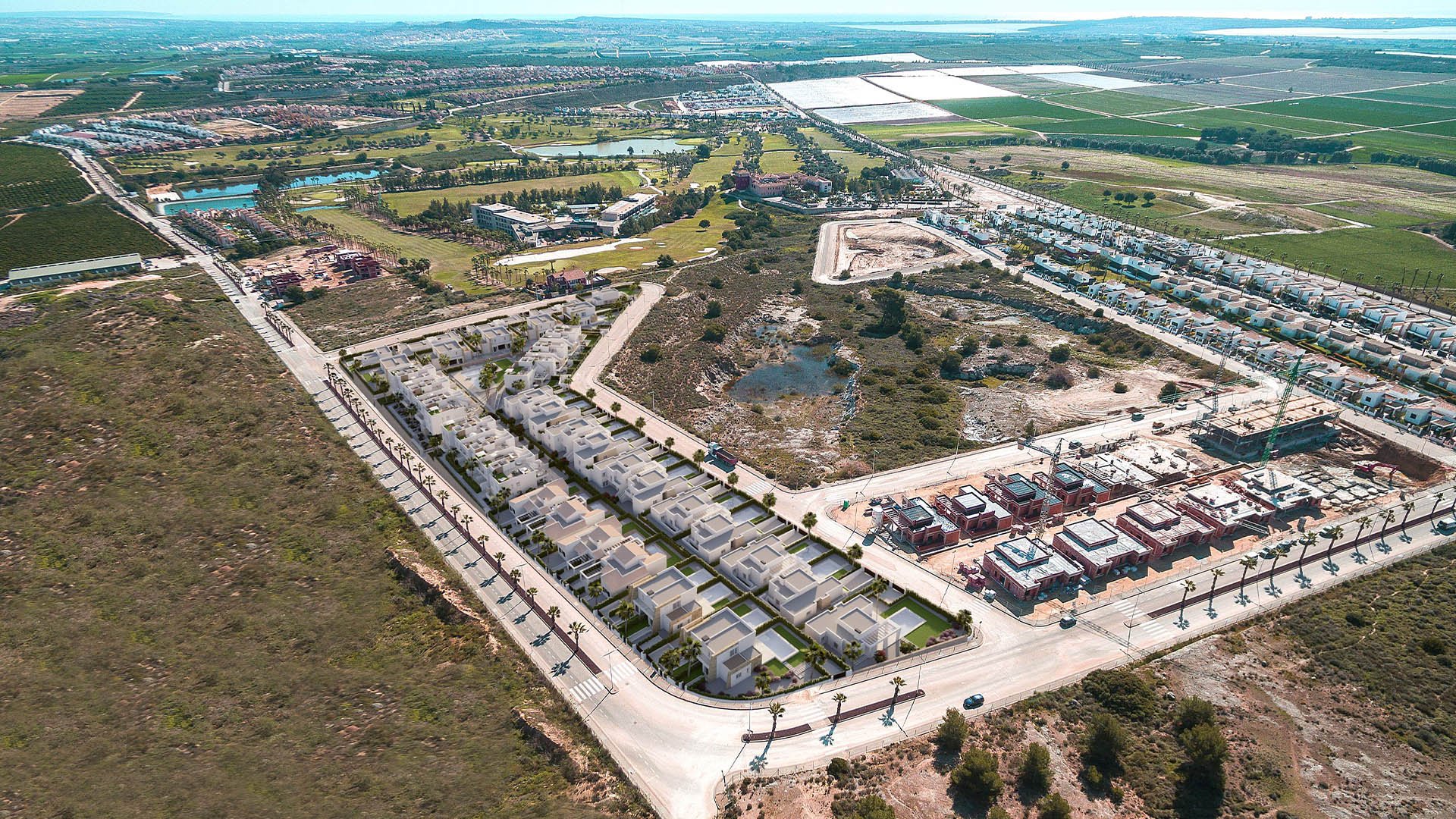 Obra nueva - Chalets -
Algorfa