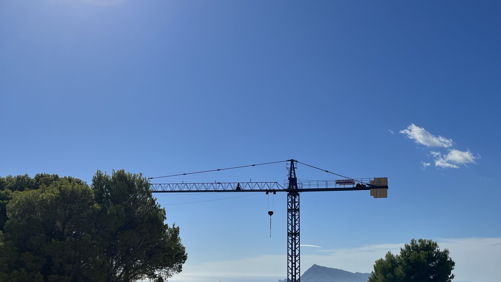 Obra nueva - Chalets -
Altea