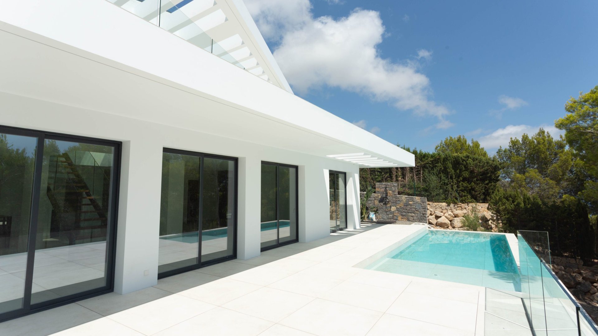 Obra nueva - Chalets -
Altea