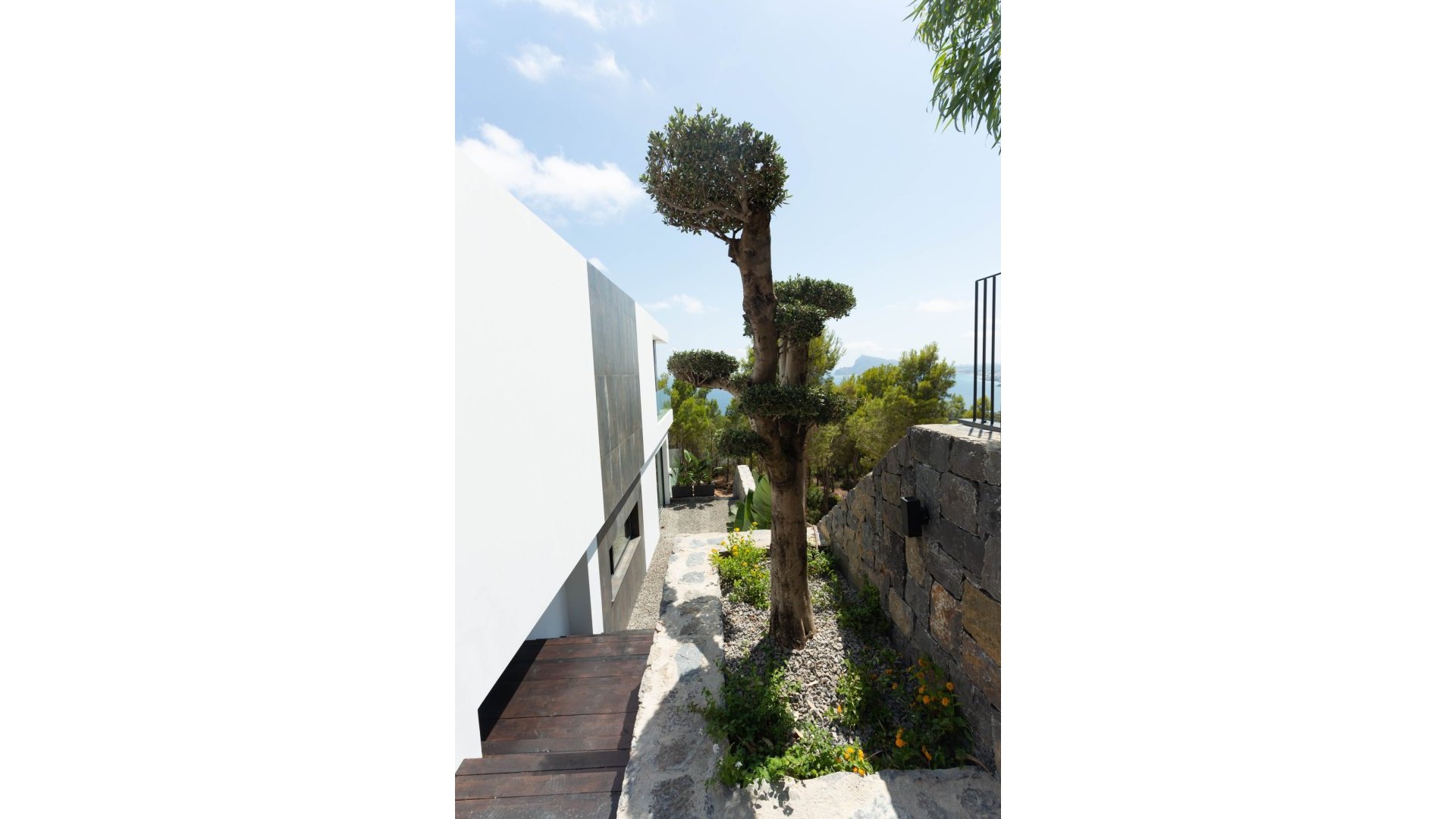 Obra nueva - Chalets -
Altea