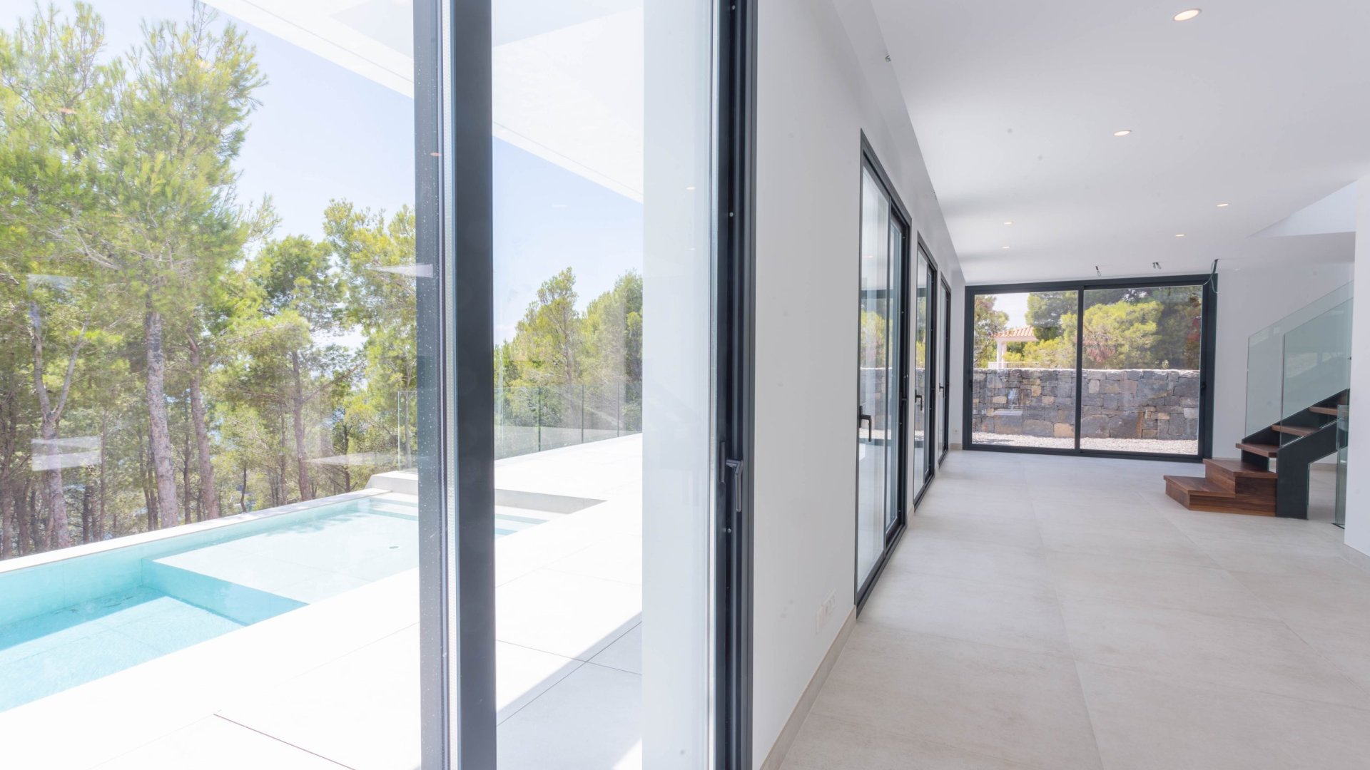 Obra nueva - Chalets -
Altea