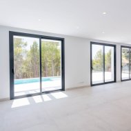 Obra nueva - Chalets -
Altea