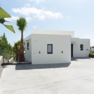 Obra nueva - Chalets -
Altea