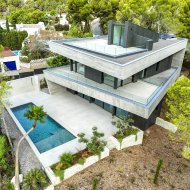 Obra nueva - Chalets -
Altea