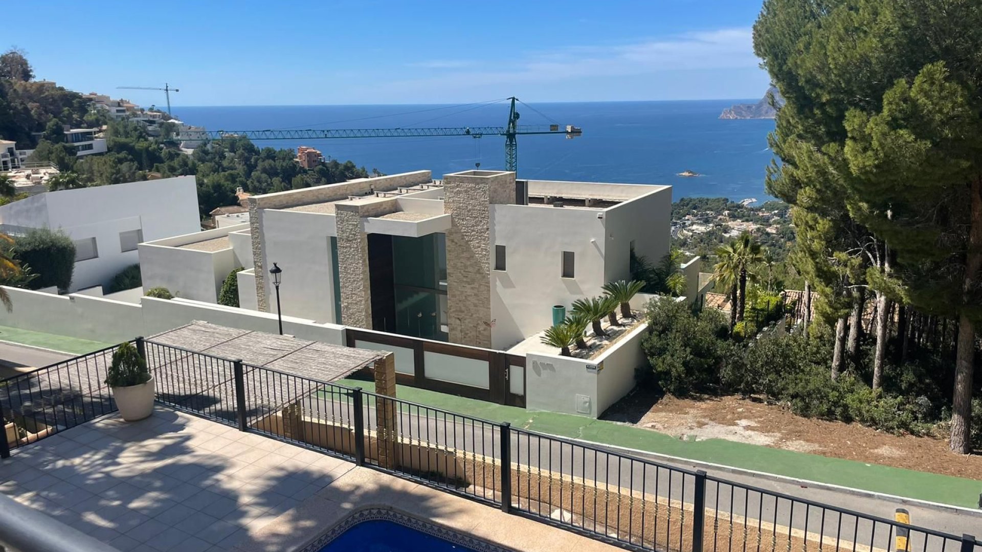 Obra nueva - Chalets -
Altea