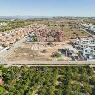 Obra nueva - Chalets -
Benijofar