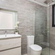 Obra nueva - Chalets -
Benijofar