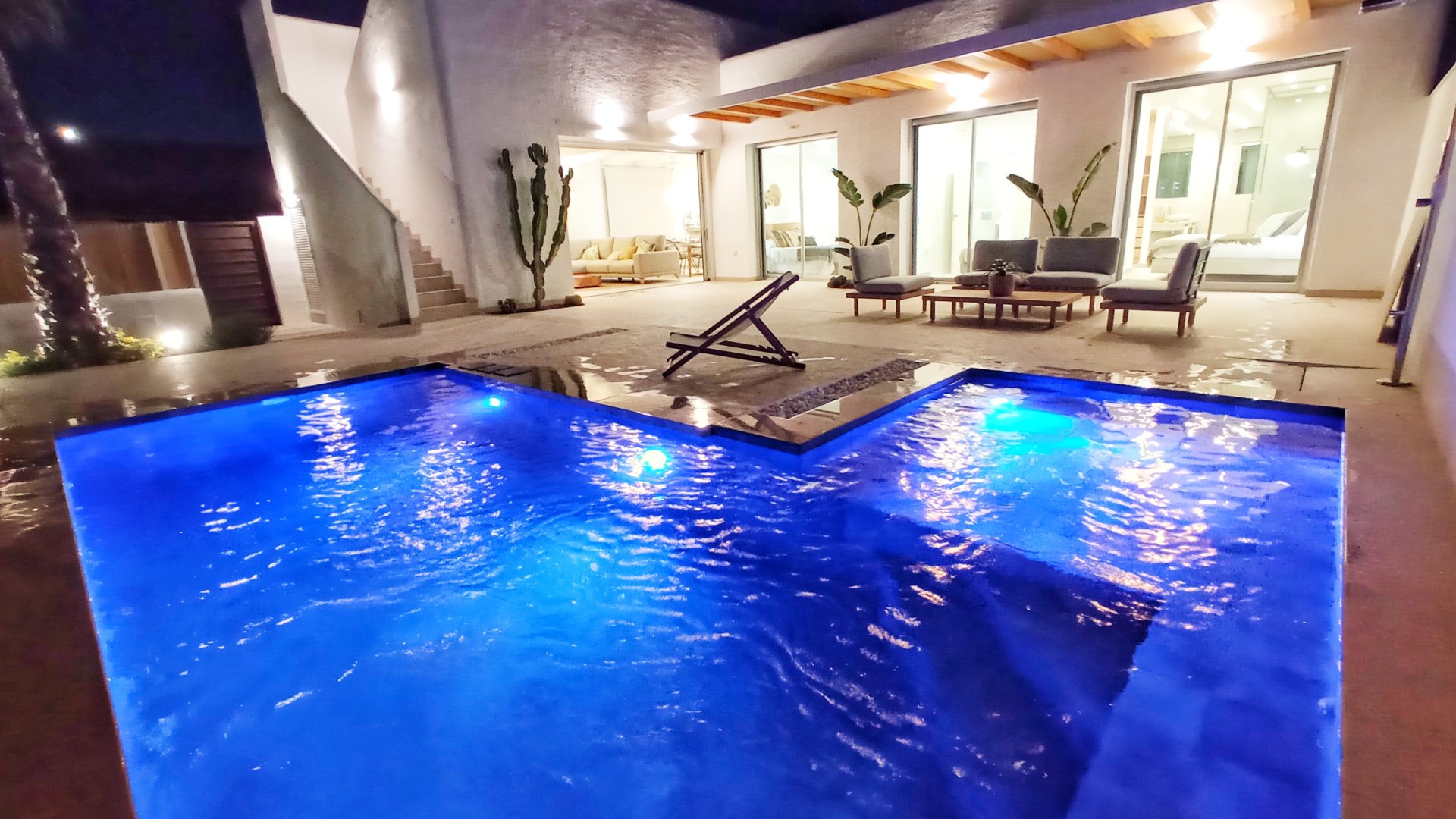 Obra nueva - Chalets -
Benijofar