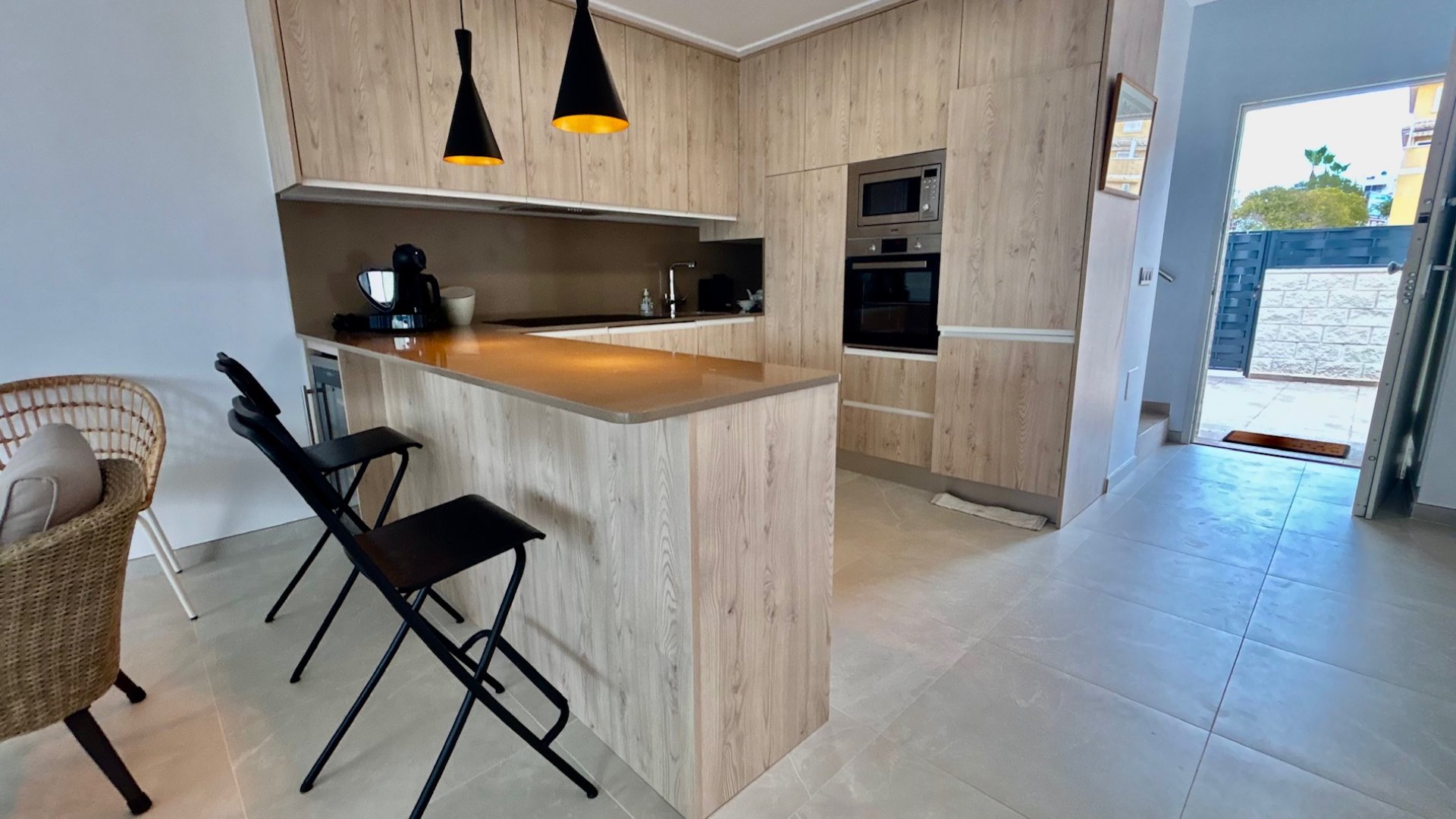 Obra nueva - Chalets -
Benijofar