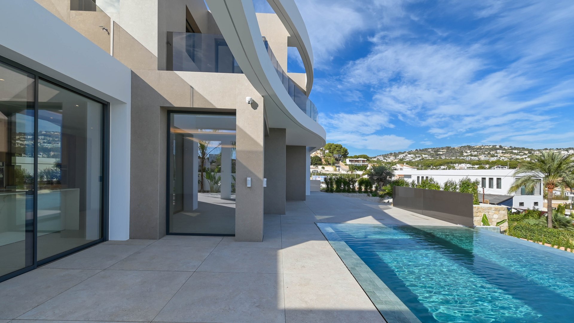Obra nueva - Chalets -
Benissa