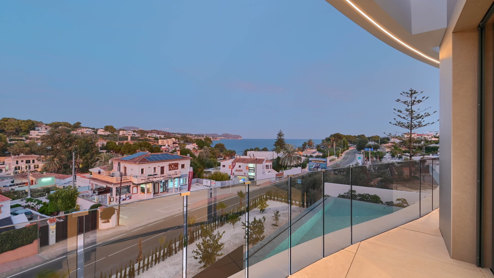 Obra nueva - Chalets -
Benissa