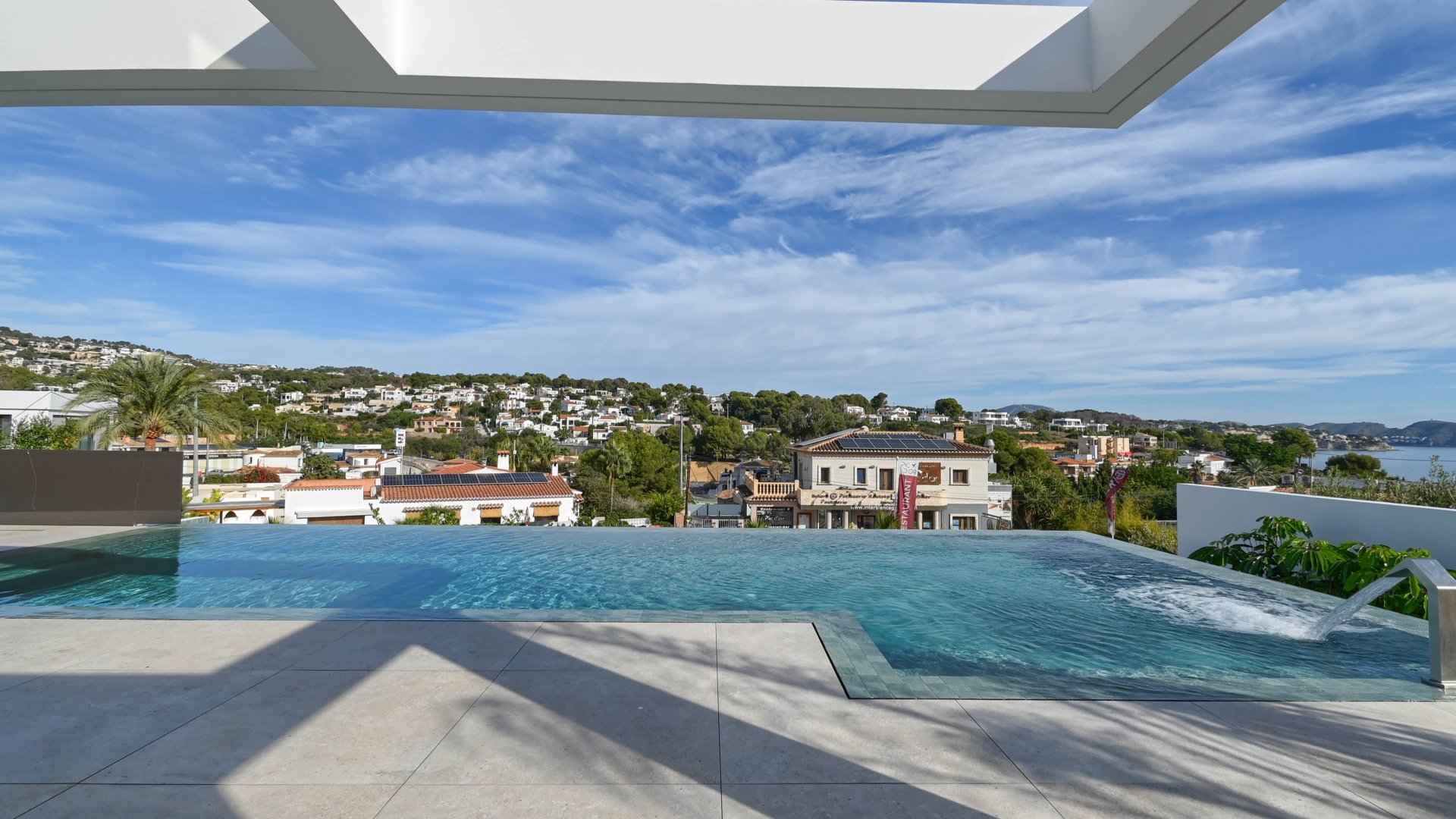 Obra nueva - Chalets -
Benissa