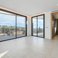 Obra nueva - Chalets -
Benissa