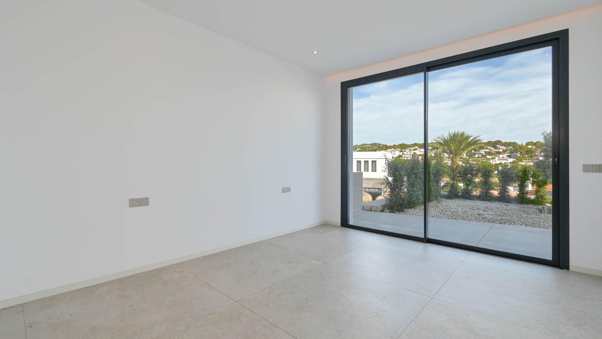 Obra nueva - Chalets -
Benissa
