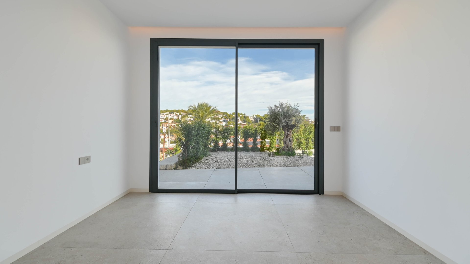 Obra nueva - Chalets -
Benissa
