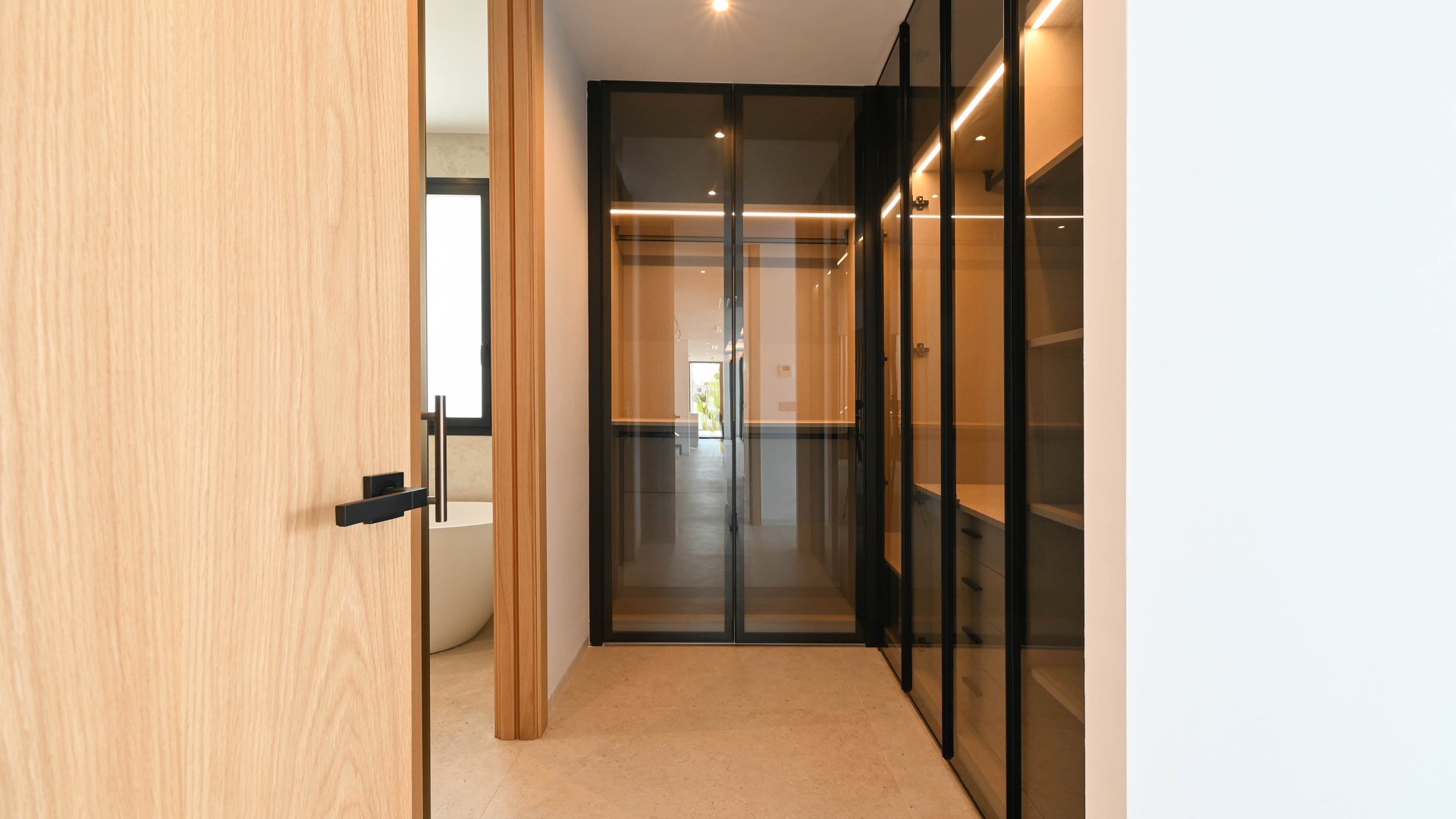 Obra nueva - Chalets -
Benissa