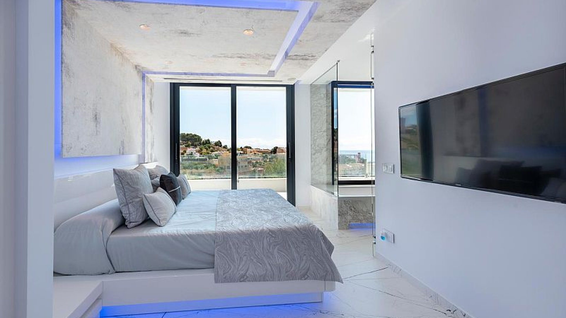 Obra nueva - Chalets -
Calpe