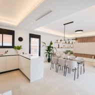 Obra nueva - Chalets -
Ciudad Quesada