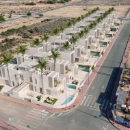 Obra nueva - Chalets -
Ciudad Quesada