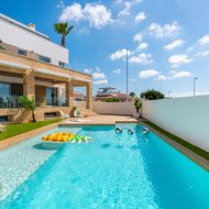 Obra nueva - Chalets -
Ciudad Quesada